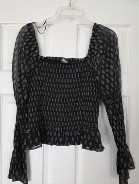 Patrons Of Peace Smocked Square Neck Long Sheer Sleeve Top Black Paisley Medium